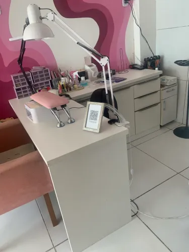 Mesa pra manicure