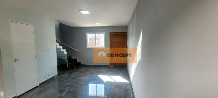 Sobrado com 2 dormitórios para alugar, 64 m² por R$ 3.023/mês - Parque Santa Rosa - Suzano