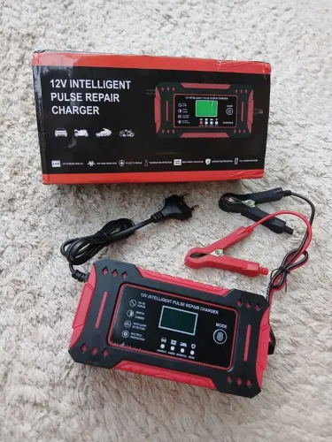 Carregador de bateria automotivo