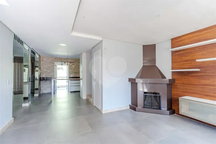 Casa com 3 quartos à venda ou para locação em Vila Nova - RS