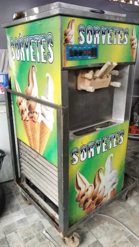 Máquina de sorvete 