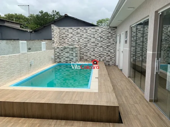 Casa com piscina no Gaivotas Matinhos Parana