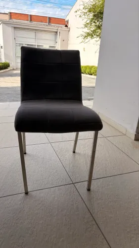 Jogo de 8 cadeiras em aço inox + 4 bancadas