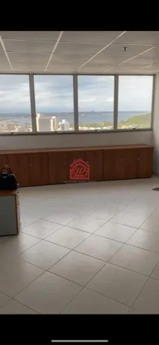 Sala Comercial à Venda em Imbetiba, Macaé, 29m², 1 Banheiro