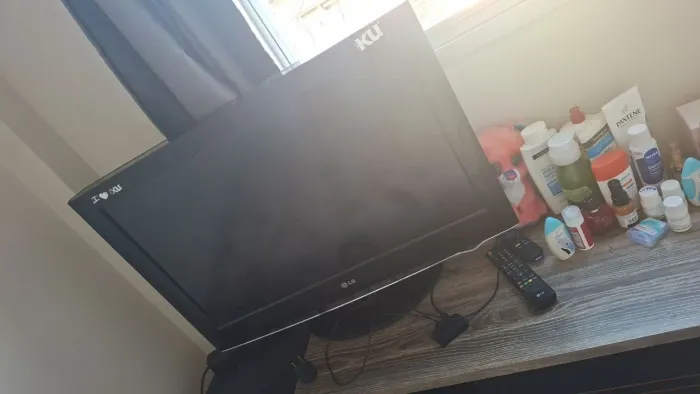 Vendendo minha tv LG 32 polegadas
