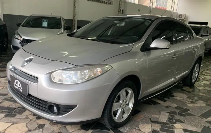 Renault Fluence Sed. Dynamique 2.0 16V Flex Aut. 2011
