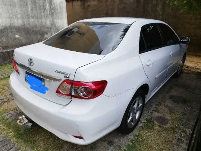 Toyota Corolla GLI 1.8 Flex 16V Aut. 2014