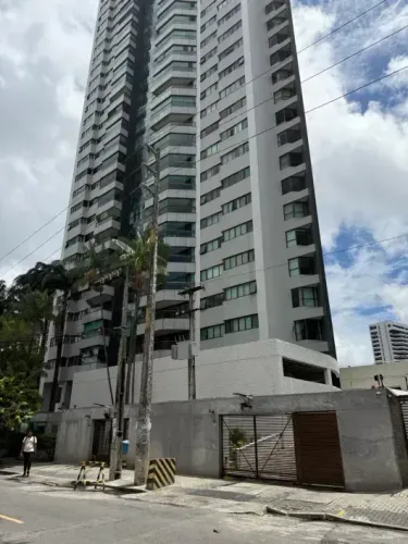 OPORTUNIDADE NA JAQUEIRA! 04 SUÍTES, 03 VAGAS, LAZER COMPLETO!
