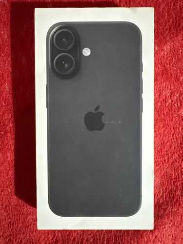 iPhone 16