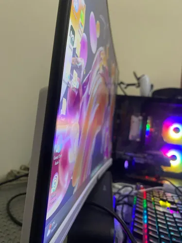 Monitor led gamer 24? 100hz (pouco usado) com AUTO falante