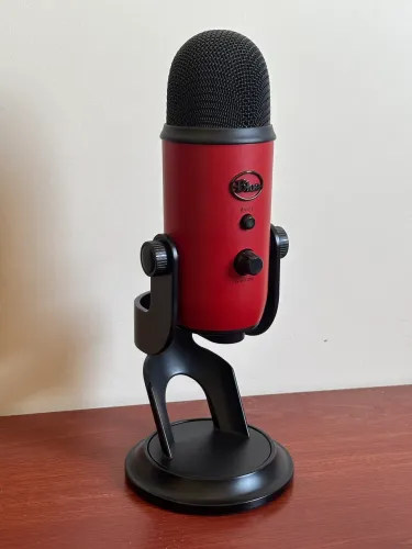 Microfone Blue Yeti USB Red Onyx - Excelente estado