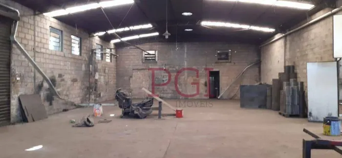 Galpão à venda, 750 m² por R$ 750.000 - Parque Industrial Avelino Alves Palma - Ribeirão P