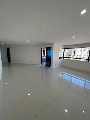 Apartamento para vender e alugar no CONDOMÍNIO MANSÃO FÉLIX I, PITUBA, Salvador, BA