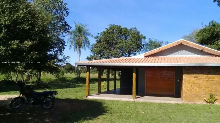 Chácara para Venda em Aquidauana, Zona Rural, 3 dormitórios, 1 suíte, 3 banheiros