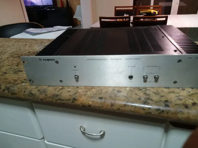 Amplificador PA 800 cygnus
