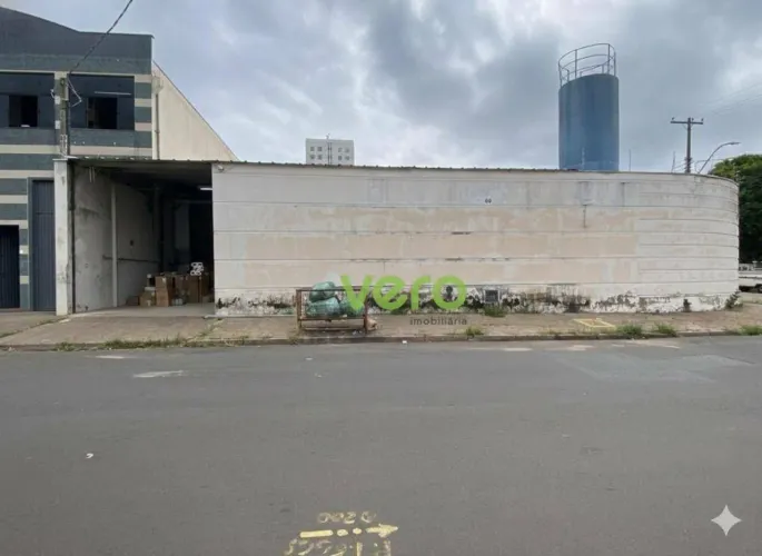 Galpão para alugar, 650 m² por R$ 7.500/mês - Vila Belvedere - Americana/SP
