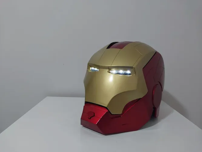 Capacete Homem de Ferro
