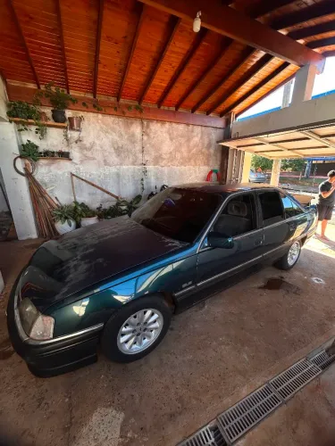 Chevrolet Omega GLS 2.2 / 2.0 (álcool) 1993