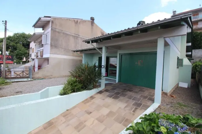 INBOX CIA IMOBILIÁRIA VENDE, CASA EM BENTO GONÇALVES NO OURO VERDE.