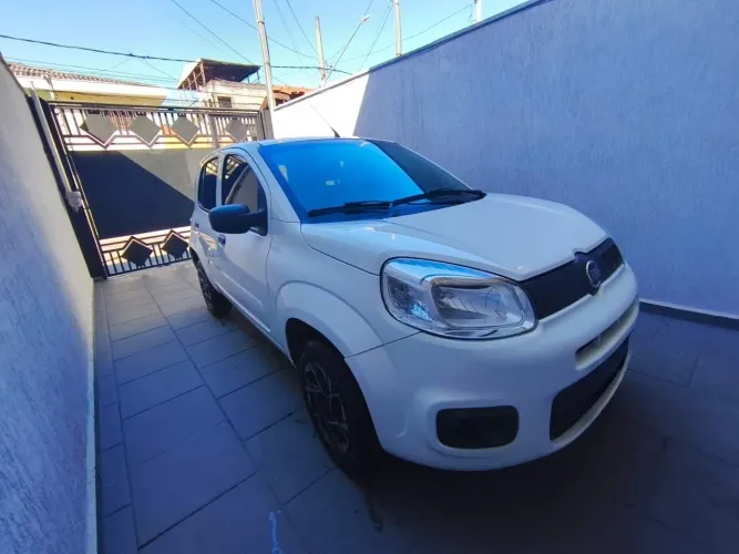 Fiat Uno Attractive 1.0 EVO Fire Flex 8V 5P 2016