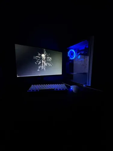 Pc gamer xeon 2680v4 rx580 16gb