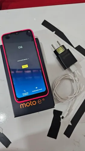 CELULAR MOTOROLA E13