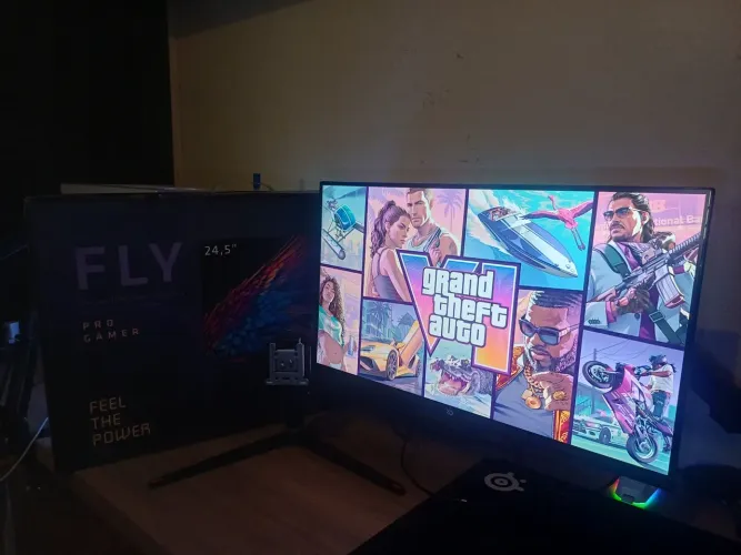 Monitor Gamer 260hz Duex PRO FLY 24" 1ms Full HD - Impecável!