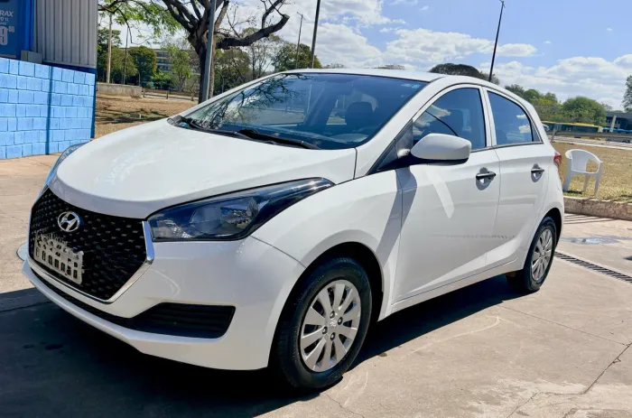 Hyundai HB20 Unique 1.0 Flex 12V Mec. 2019