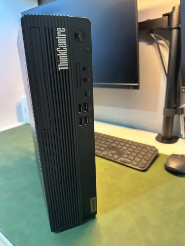 Computador LenovoThinkcentre - Ryzen 5 PRO + SSD 256GB + 16 GB DDR4