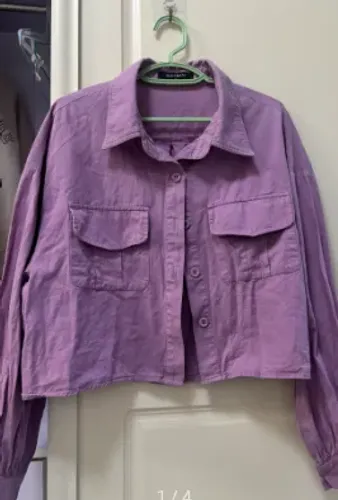 Jaqueta camisa roxa de manga curta