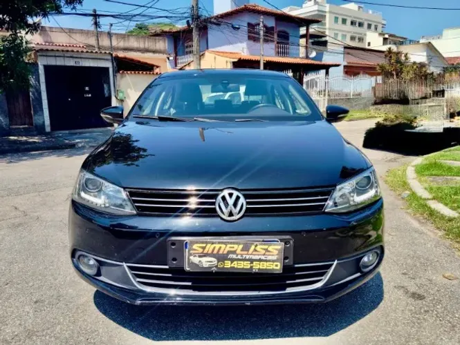 Volkswagen Jetta Highline 2.0 TSI 16V 4P Tiptronic 2014