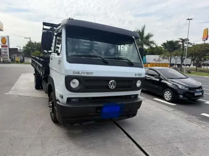 Caminhão Volkswagen 8.150