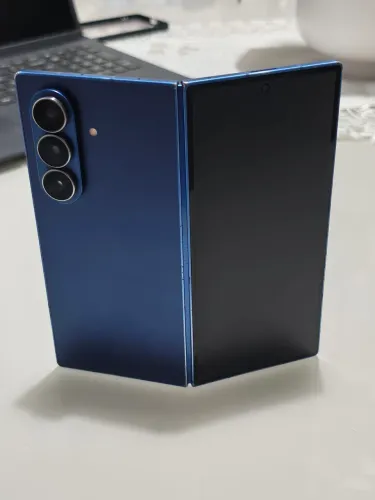 Galaxy z fold 7 16GB RAM/1TB - Leia a descrição!