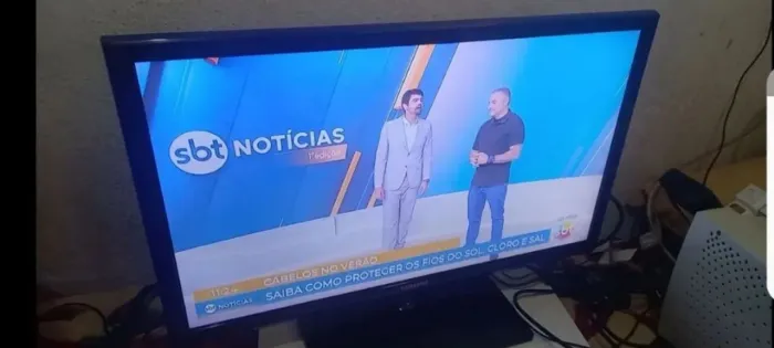 Tv 32 led full hd panasonic novinha