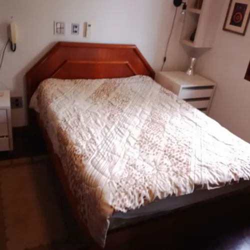 Cama de Casal Mogno
