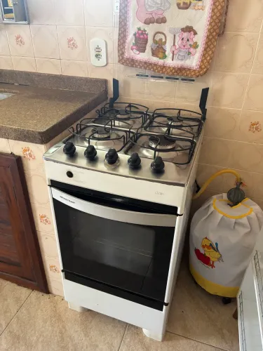 Fogão 4 bocas automático Brastemp