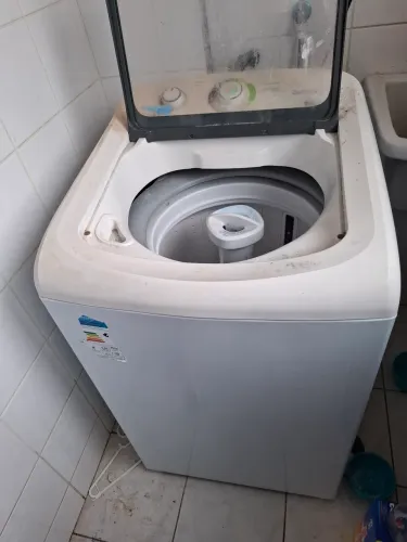 Lavadora de Roupas Consul 9kg CWB09BB Dosagem Econômica Ciclo Edredom Branca