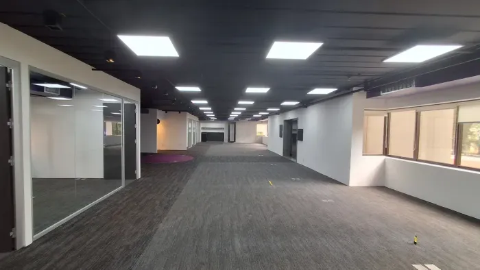 Laje corporativa com 340 m²