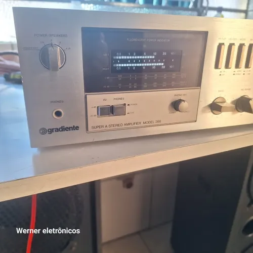 Amplificador Gradiente Model 366