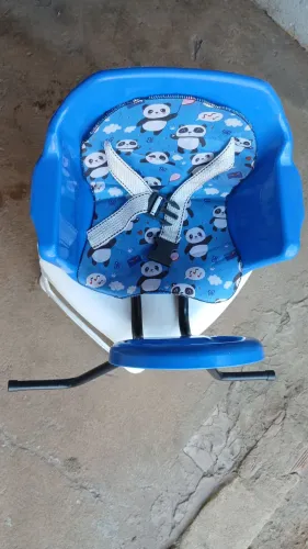 Vendo cadeirinha de Bike