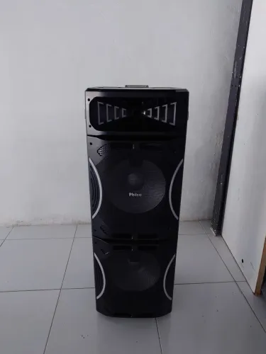 Vendo ou troco torre de som PHILCO 3500W