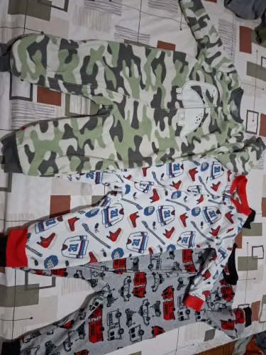Lote de macacão carters em fleece 18m