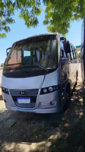 Volare executivo A8/V8 com 23 poltronas 2011/2011