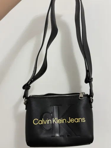 Bolsa Calvin Klein