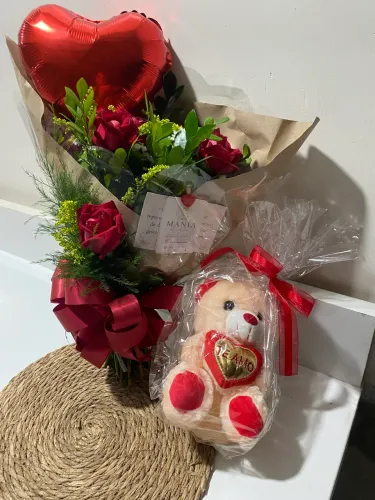 Kit romántico/ flores naturais/ buquê de flores/ entrega rápida