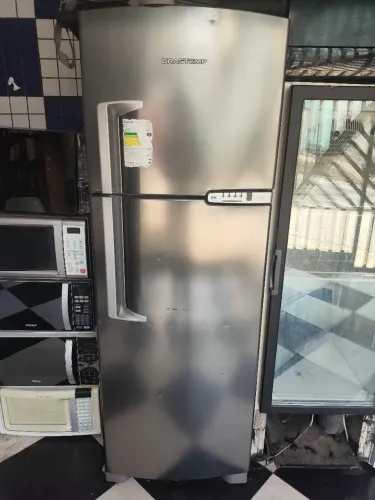 Geladeira inox Frost Free grande no abc