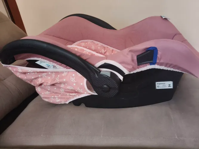 BEBÊ CONFORTO NOVO À VENDA .