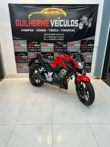 Honda CB Twister 300 ABS