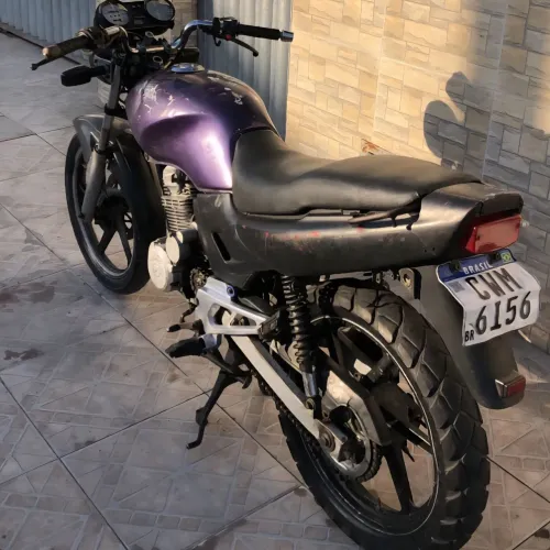 Honda cbx 200 Strada de leilao nota na mão motor bom OU TROCO EM VARETA 