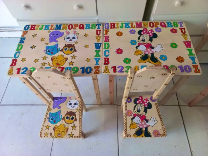 Mesa+ Cadeira Infantil Numeral e Alfabeto 